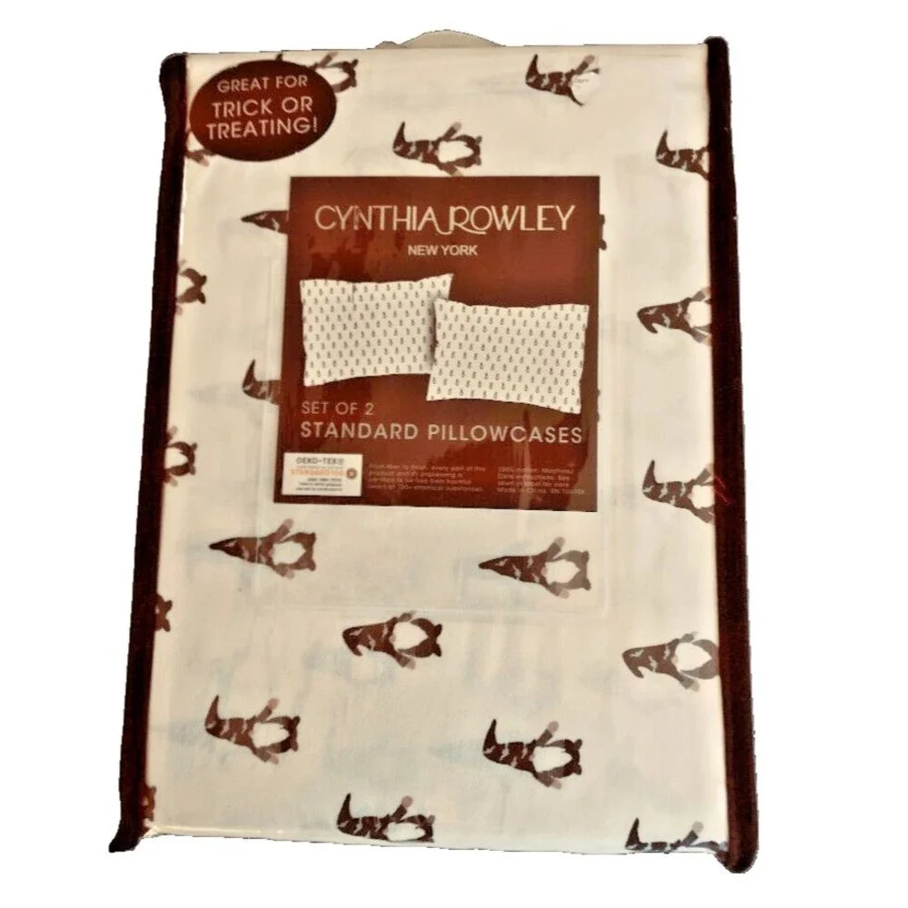 Cynthia Rowley Halloween Standard Pillowcases Gnomes Bats Cotton White Set Of 2